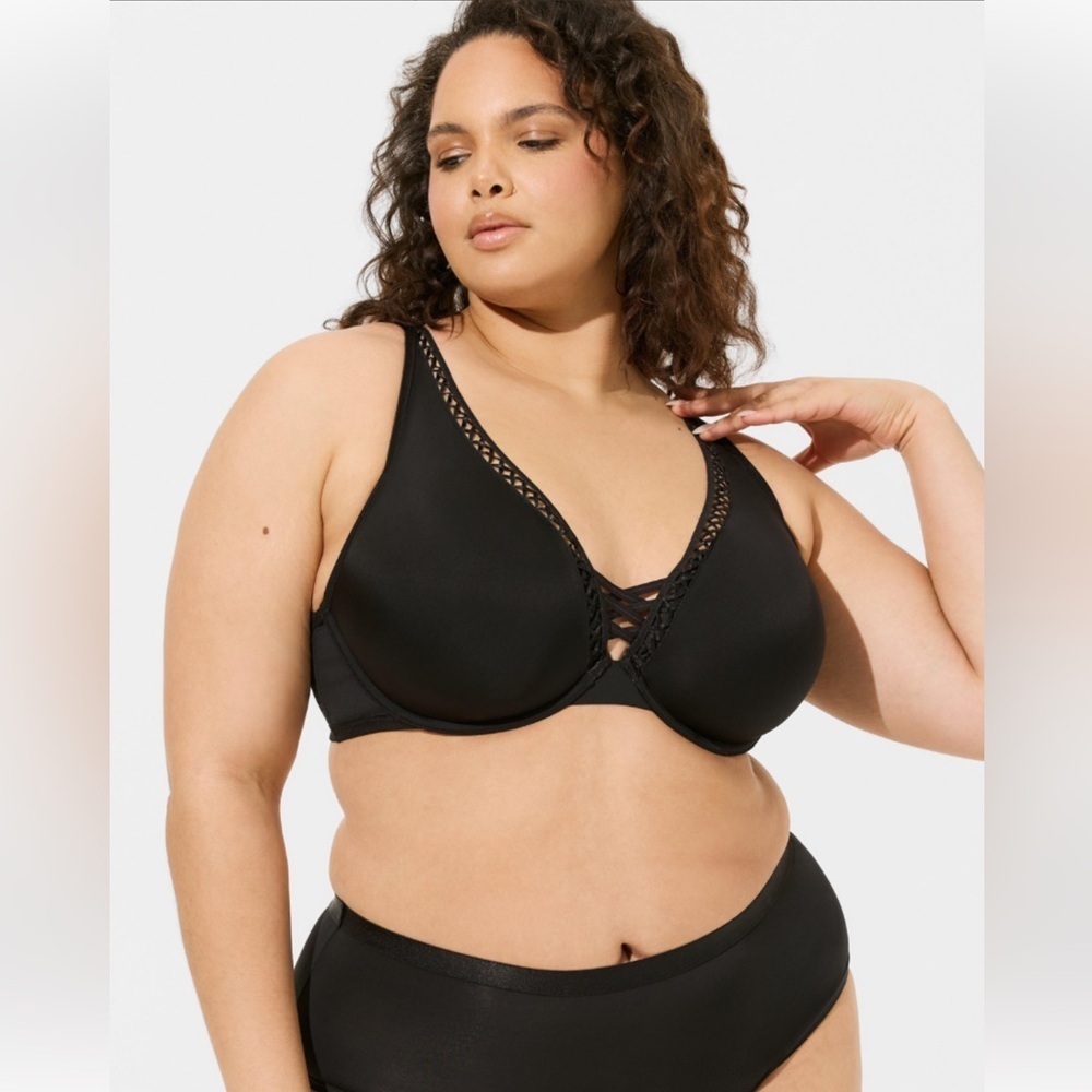 Torrid Perfect T Boost Bra NWT Size 50C Black Full Coverage
